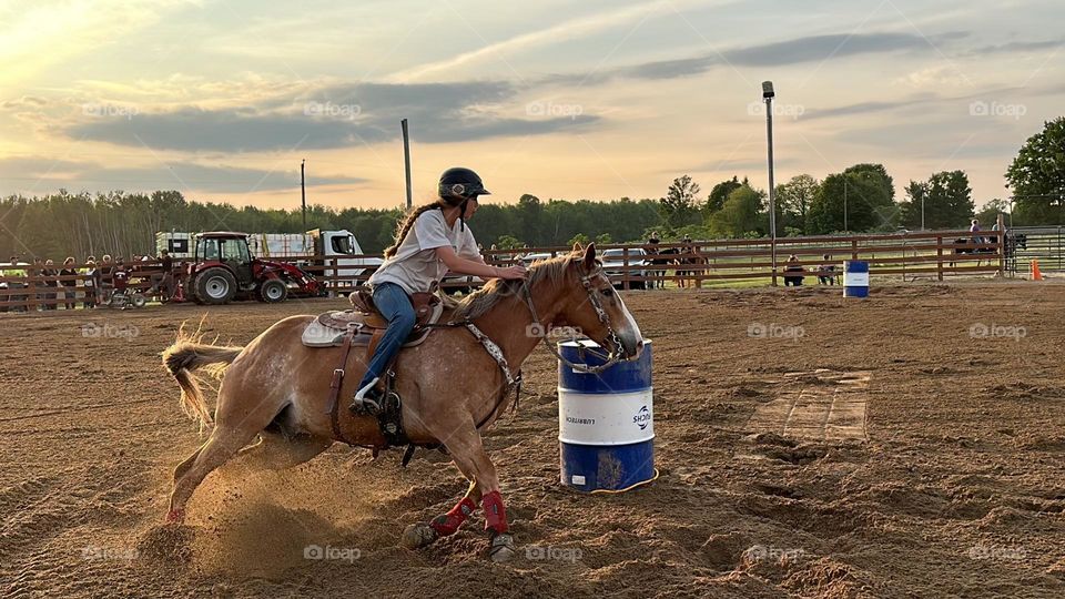 Rodeo Barrel Racing 