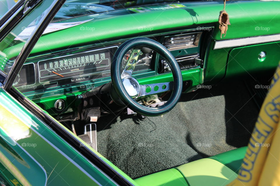 classic steering wheel