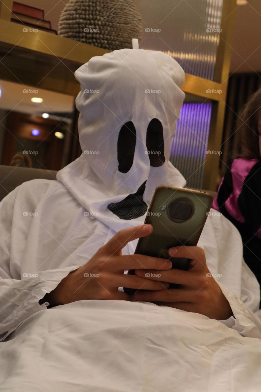 Ghost texting in the phone 