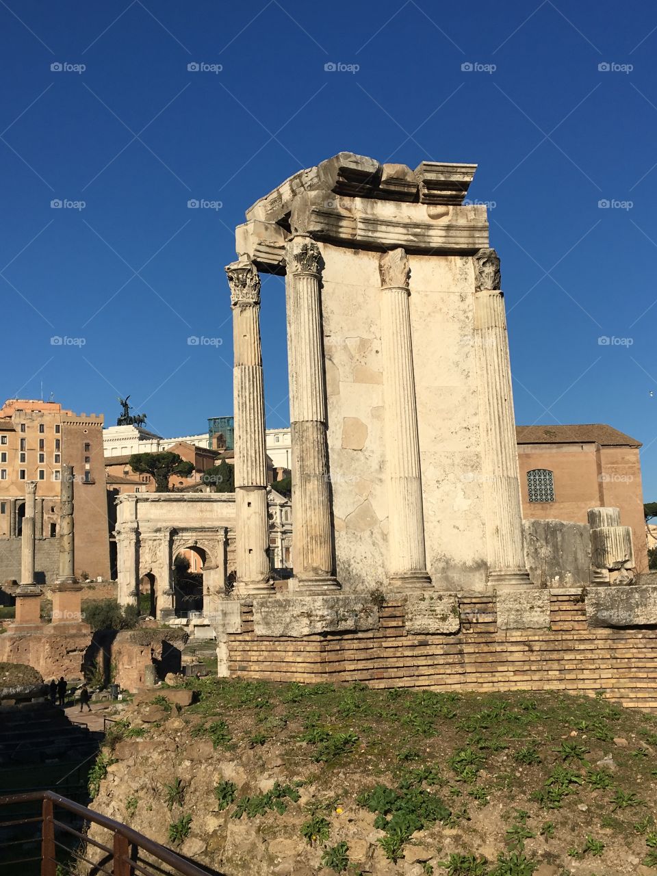 Roman forum ruins 