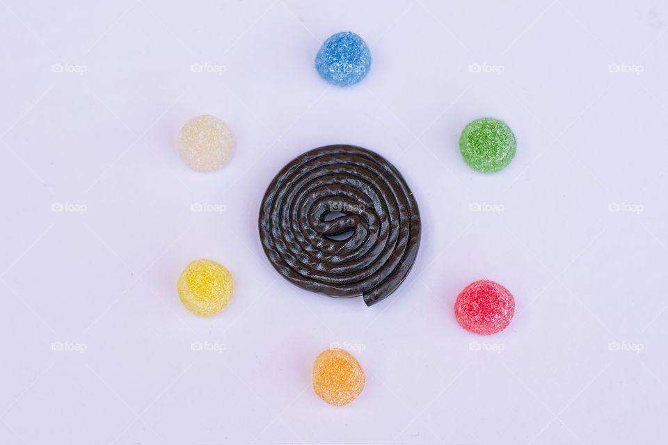 Liquorice spiral surrounded by jelly beans