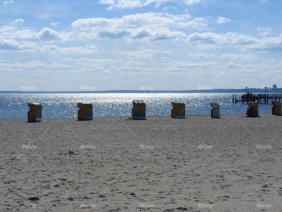 Sommer Sonne Sonnenschein und Strand