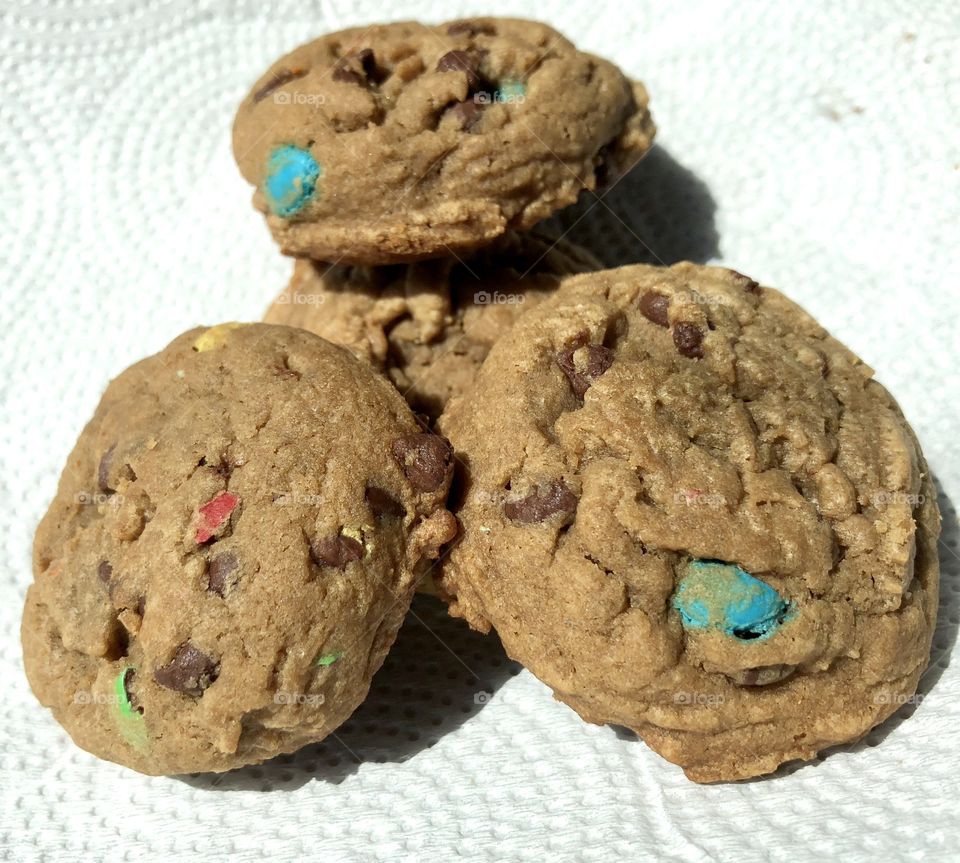 Chocolate chip M&M cookies