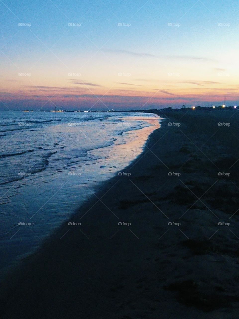 Beach, sea and sunset what could be more romantic