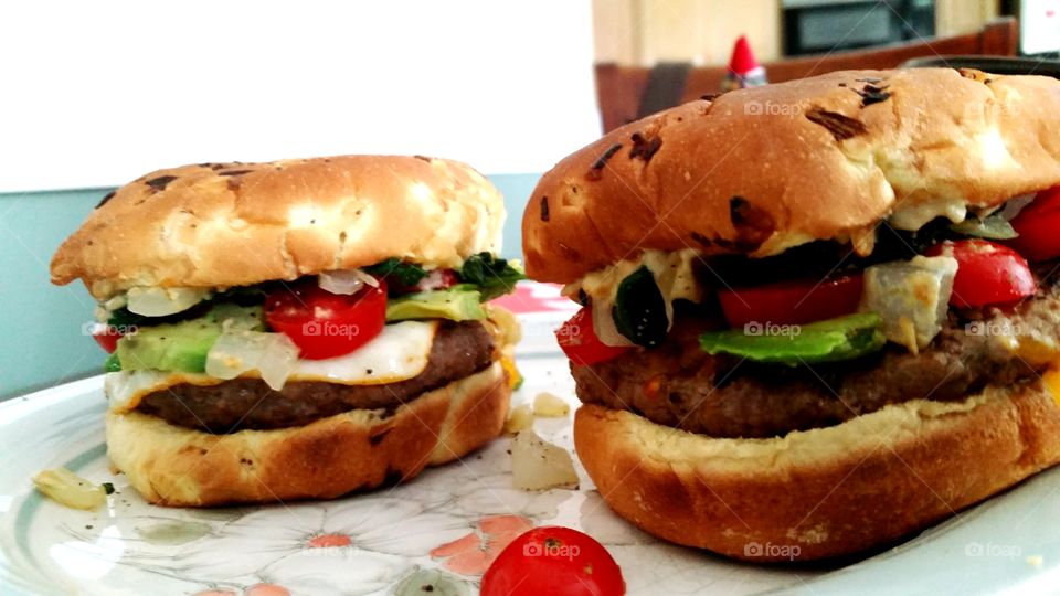 Tomato and avacado burgers