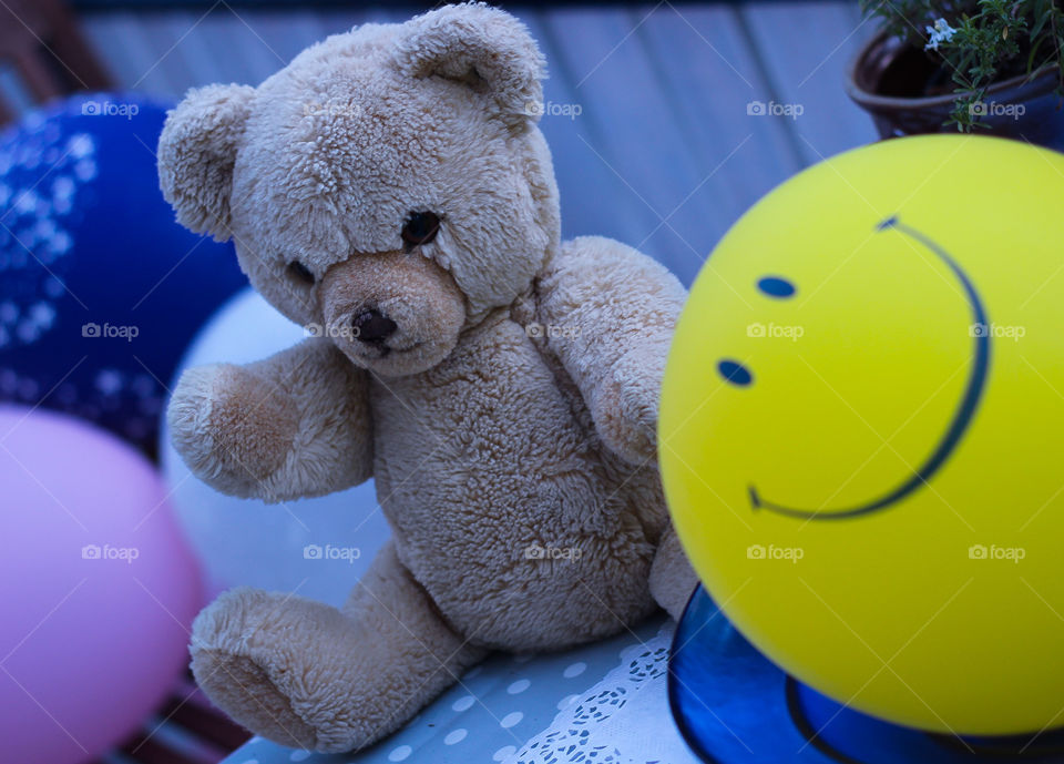 teddy toy smile balloon party