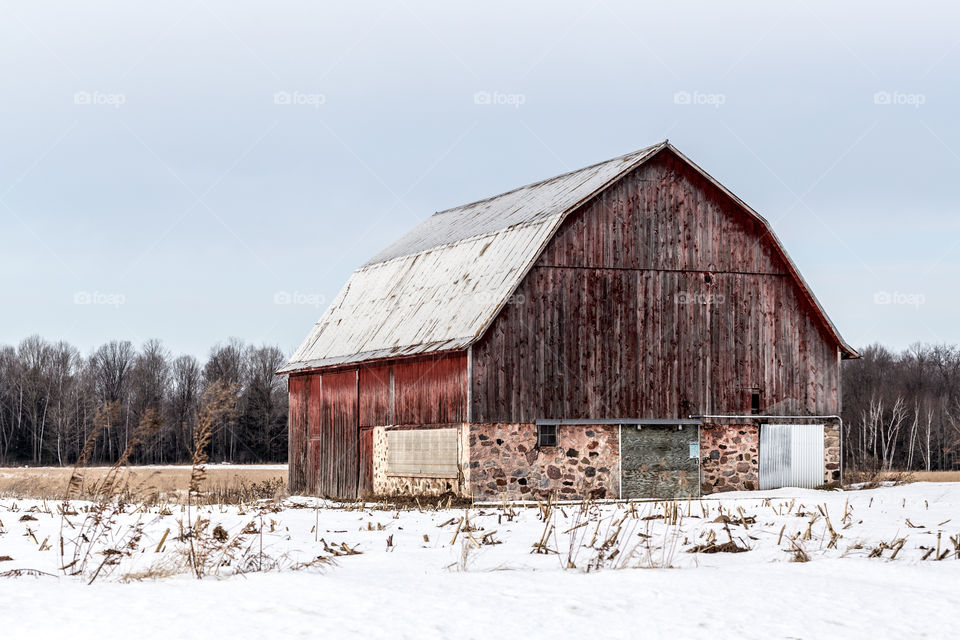 Frozen barn. 