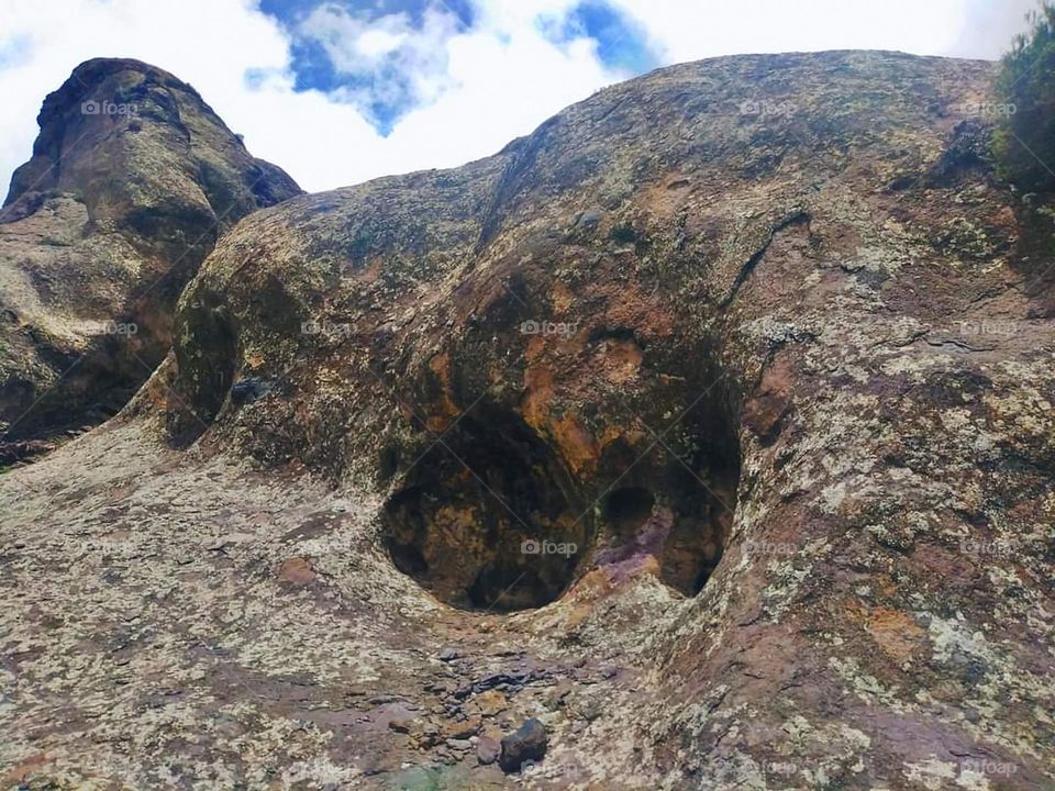 Glory be to God, the magnificent and picturesque view and the natural green trees are a view that is nothing more wonderful than it