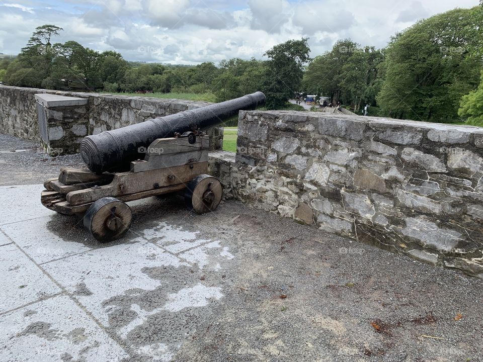 Irish rolling cannon