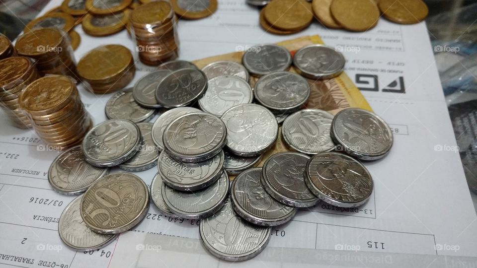 Moedas, verba... dinheiro!