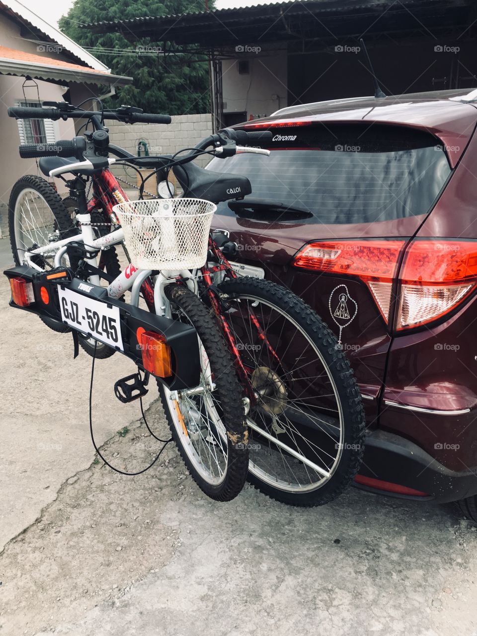 Êba! É hora de pedalar. As bicicletas já estão prontas para a nossa diversão!  🚲