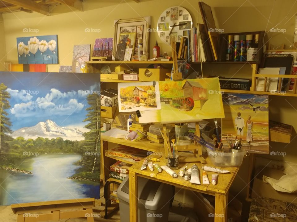 I am very happy when I can spend some time in my studio with unfinished oil paintings. It ia a quiet time to reflect and forget about daily routine. Before I realize it 3-4 hours have flown by and its back to the grind.
