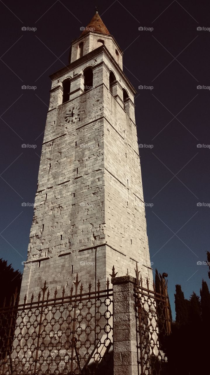 Basilica Aquileia / tower