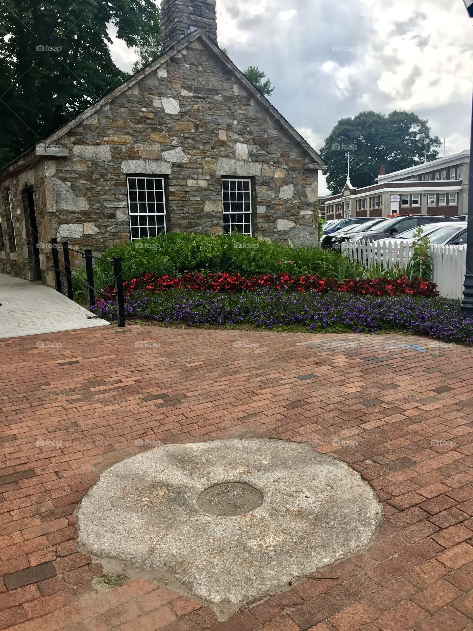 Cobble stones & Flowers