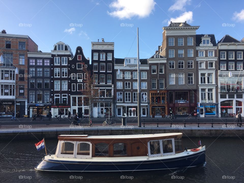 If you can fall in love with the city after one day, that's what I did. Amsterdam is great, pleasant, friendly, colorful, liberal. Strange tenement houses, matching one another like LEGO bricks, crossed by charming canals, followed by numerous boats. Irregularly pinned bicycles to all possible barriers do not disturb the charm of this city, and even say - coloring it. Colorful sites, people's freedom - everything fits together, complements each other. 
#amsterdam #holland #blog #town #michaltoloczkopodróżnik #michaltoloczko #iloveamsterdam #tulips #canals #trip #travelling #traveller #travelingram #photo #view #boat  #color #travels #travelphoto #traveltheworld #travelawesome #travellife #traveldiary #travelblog #travelbloggers #discoveryourworld #adventuretime #art #artist #awesome @amsterdamworld @amsterdam  @amsterdam_gram @iamsterdam @amsterdamcityguide