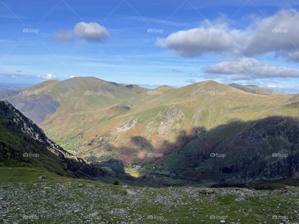 Gorgeous views from halfway up Snowdon 🏴󠁧󠁢󠁷󠁬󠁳󠁿