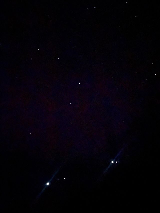 Countryside lights vs stars lights 