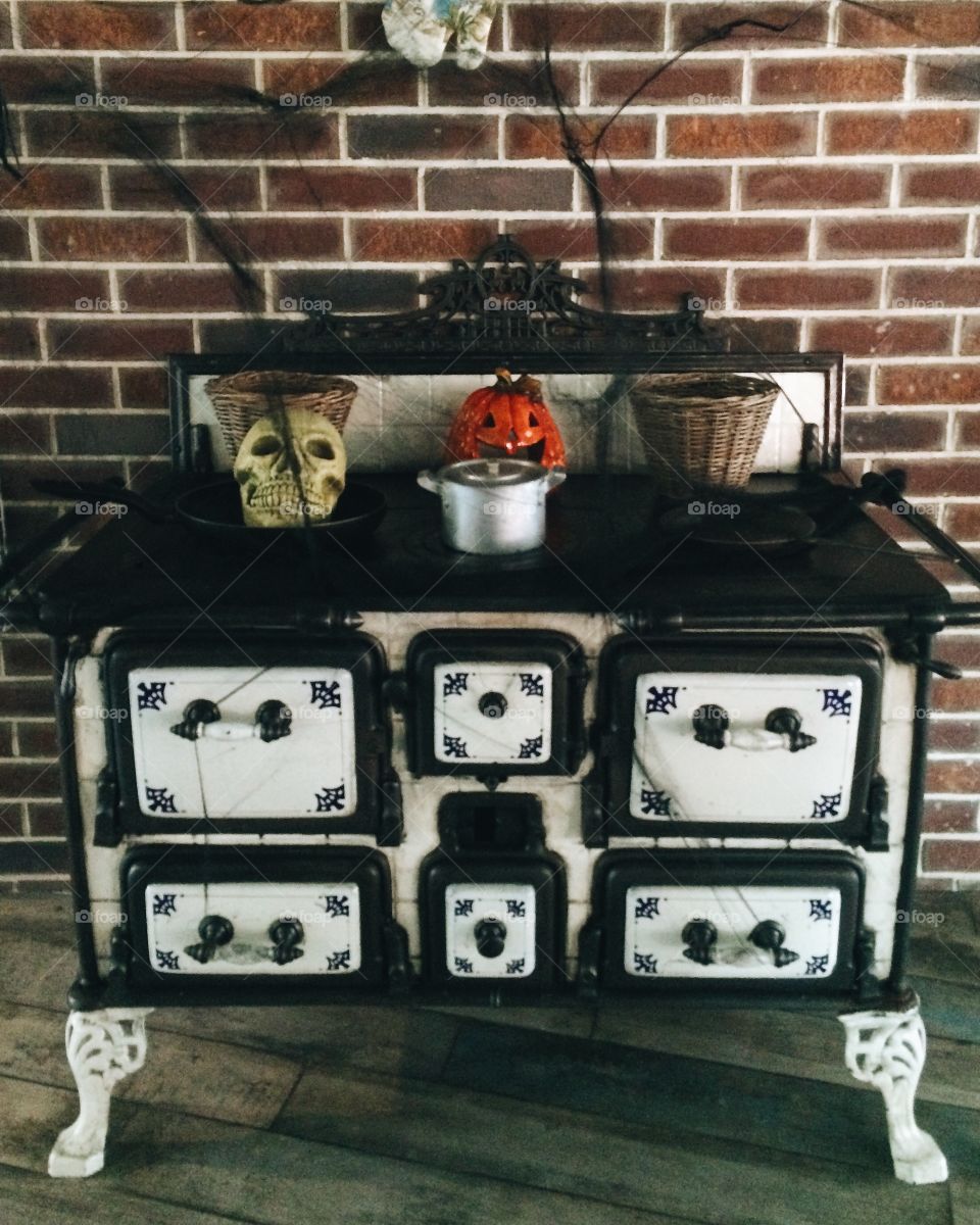 Halloween, fog, ominous, pumpkin, design, cut, candles, night, scary, fear, castle, fireplace, fire, firewood, fall, October, holiday, celebrate, day, all, saints, autumn cozy, funny, cheerful, sleepy hollow, scary forest, a dense, hazy, foggy, forest, apples, harvest, fruit, warm, November, September, orange, citrus, rustic, style, decor, candy,