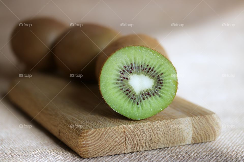 Kiwi fruits 