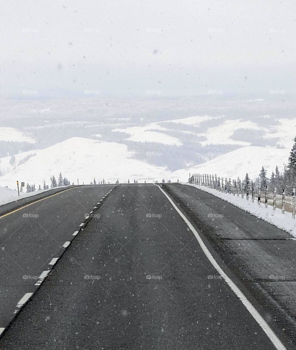 a beautiful drive in the mountains