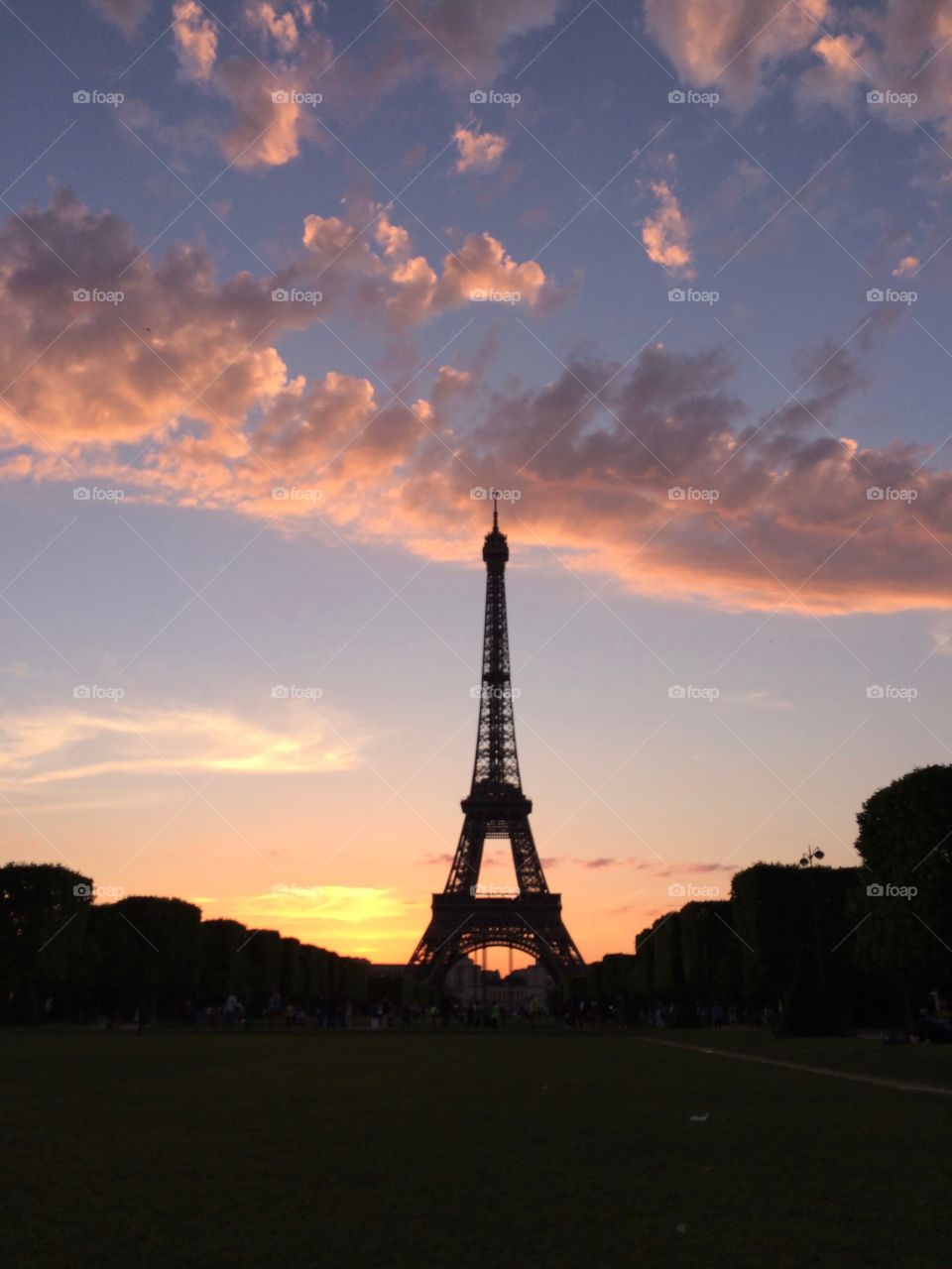 sun over Eiffel