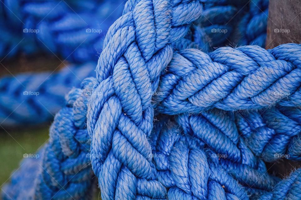 A blue ropes