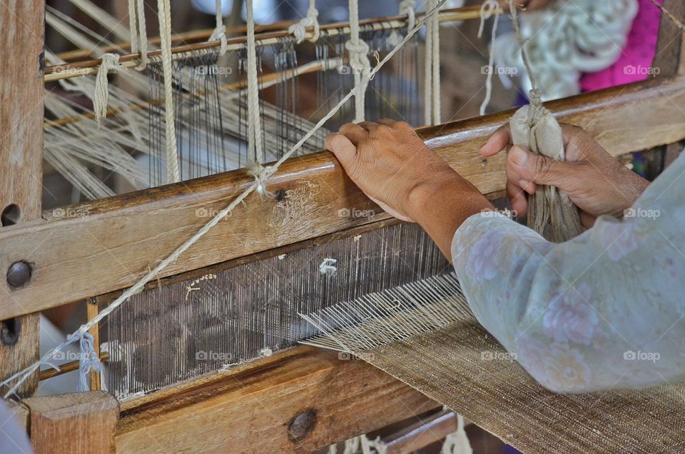 handy and delicate weaving hands - Inle lake - Myanmar - August 2015
