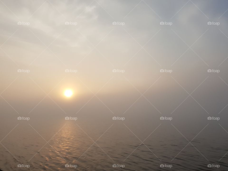 Туманное утро на реке Обь