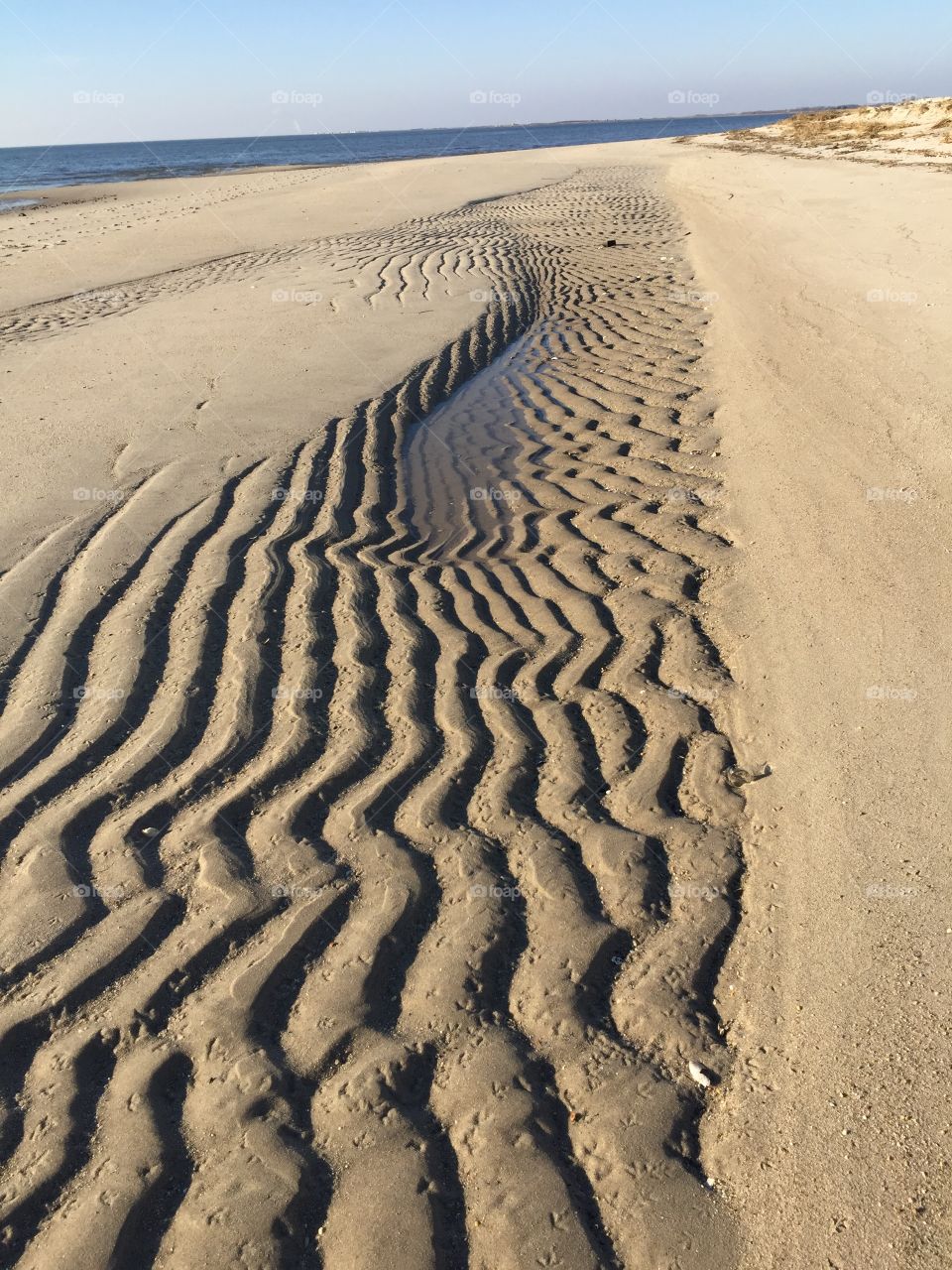 Ripples in the sand 
