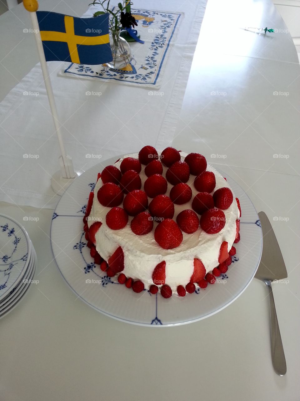Strawberry cake
