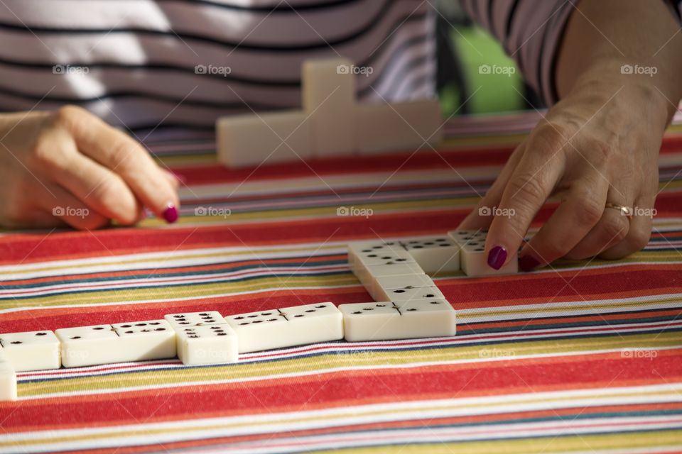 Game of dominoes 