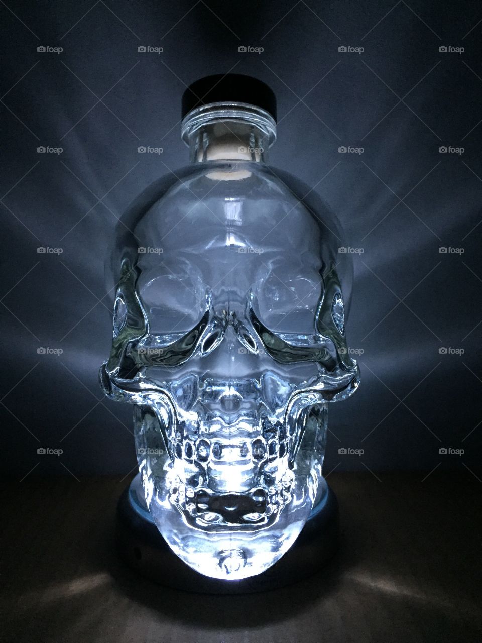 Skull crystal head led bottle glorifier 