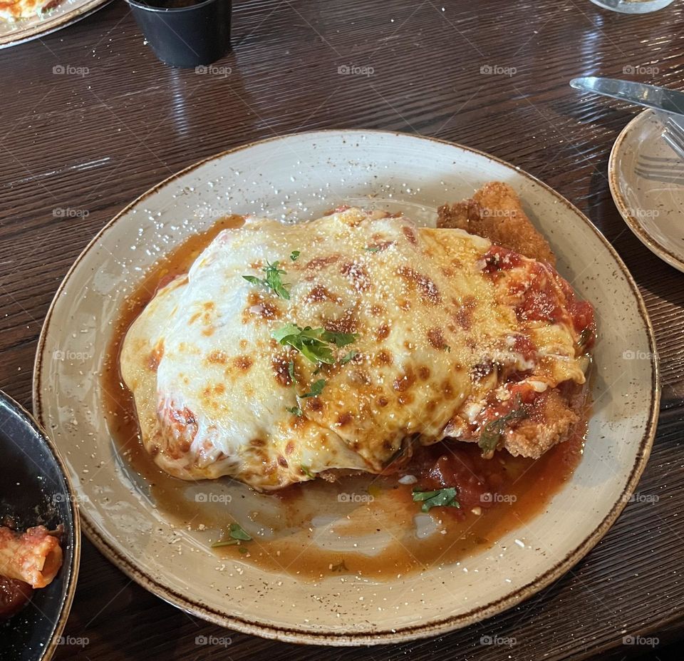 Chicken Parmigiana 