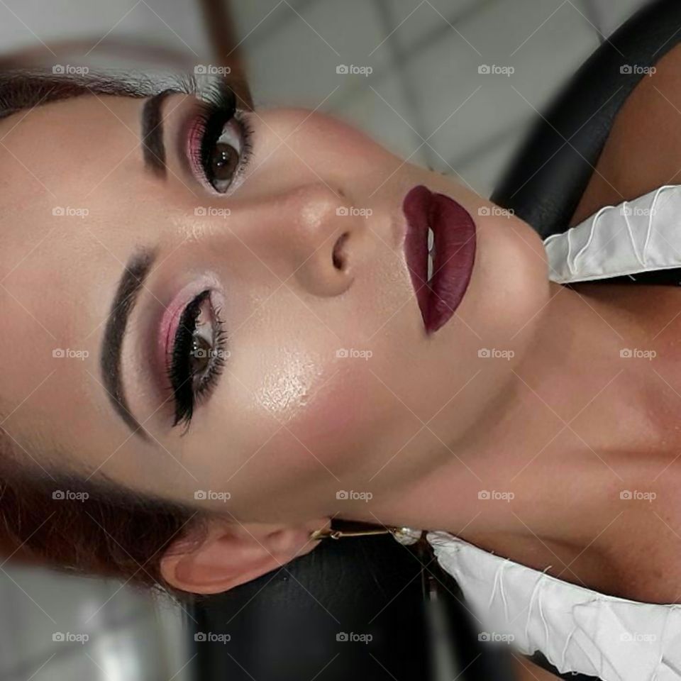 Maquiagem Meg Ribeiro