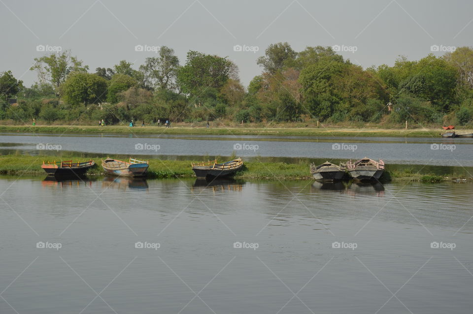 Mathura India, River bank