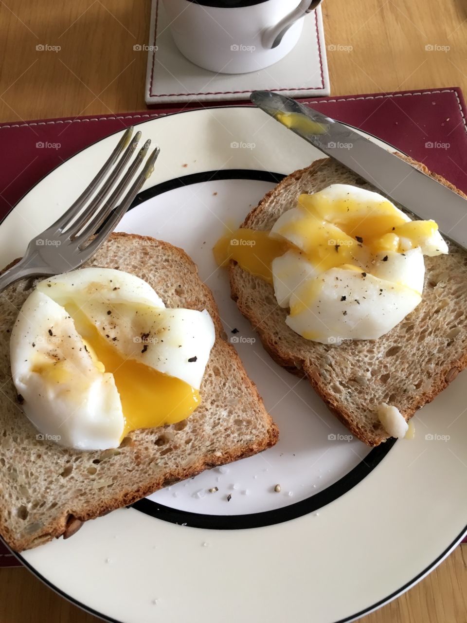 Poached eggs 