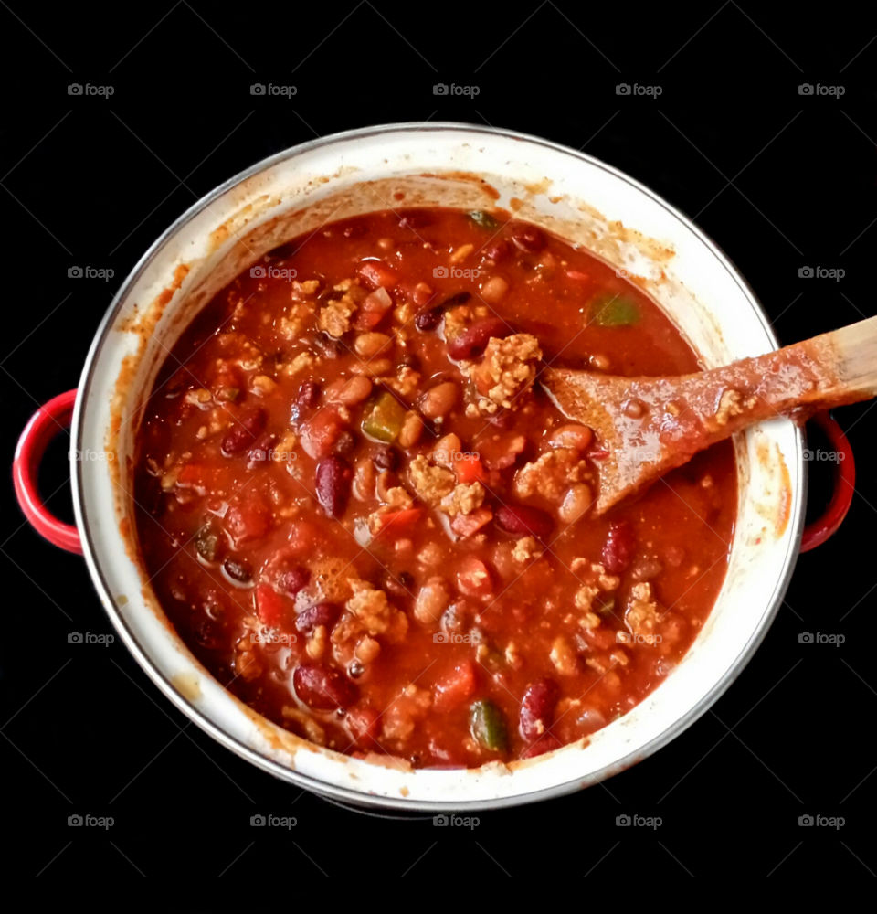 pot of chili con carne