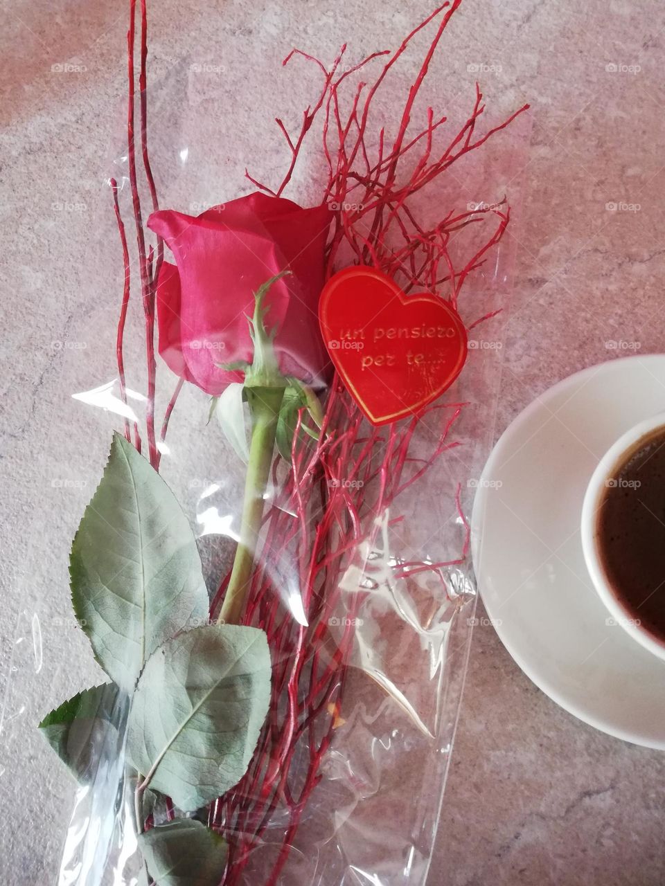 bouquet of roses and coffee