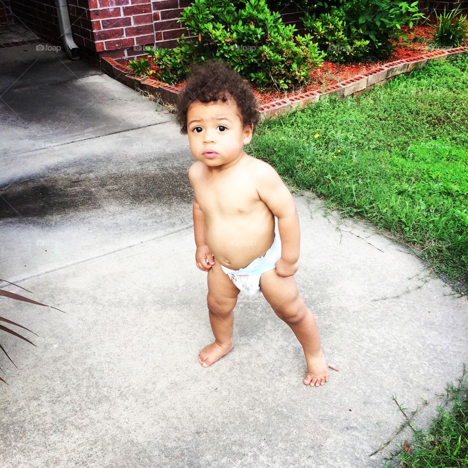 Naked baby on the loose!!! 