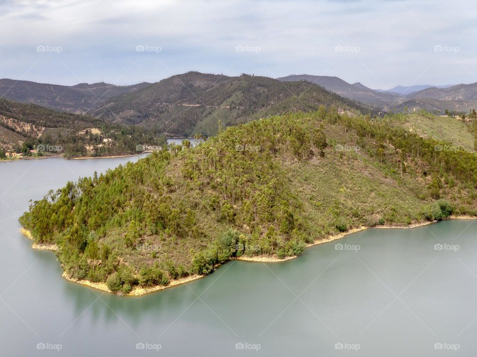 A view of the Rio Zêzere from Miradouro da Pedra da Malhada