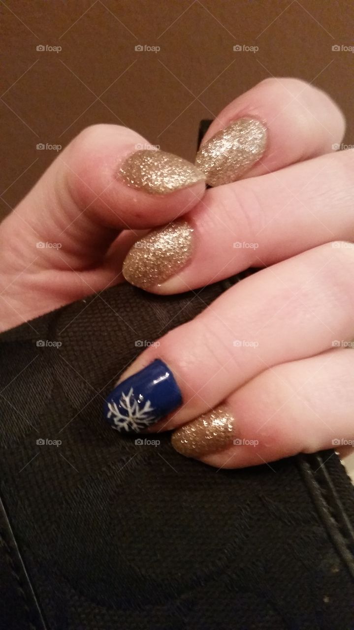 Glitter and glitz for the holiday season with a little bit of snow