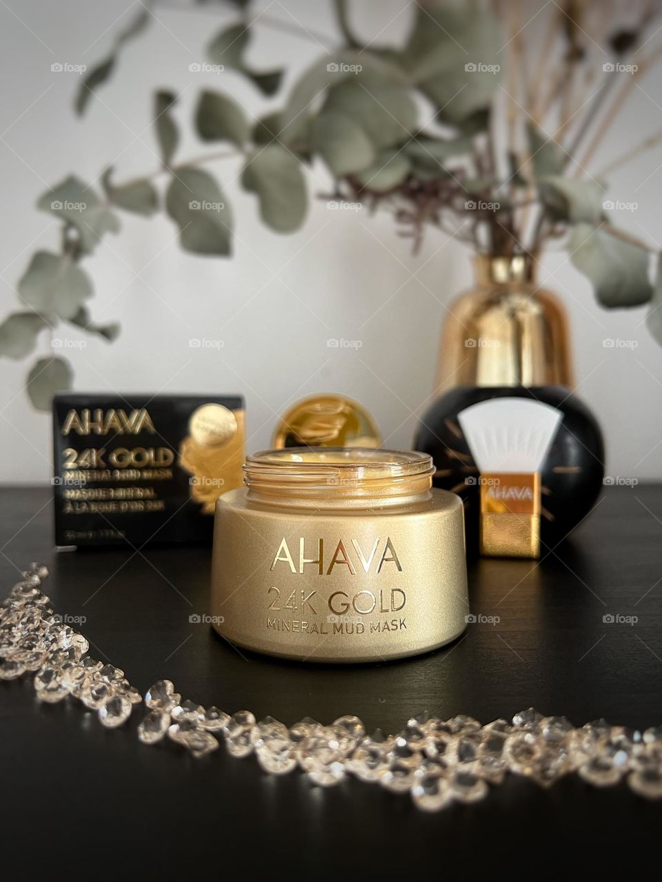 My favourite AHAVA 24K Gold Mineral Mud Mask. Dead Sea mineral mud combined with pure 24K Gold. 