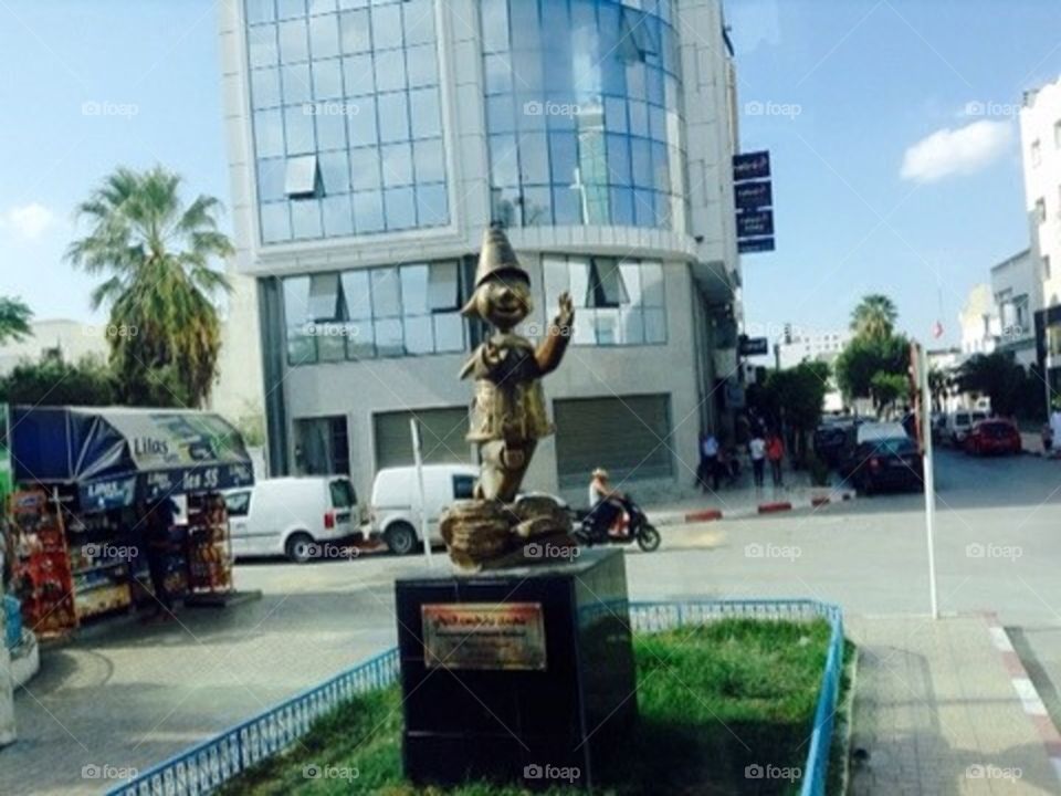 тунис.памятник Буратино.