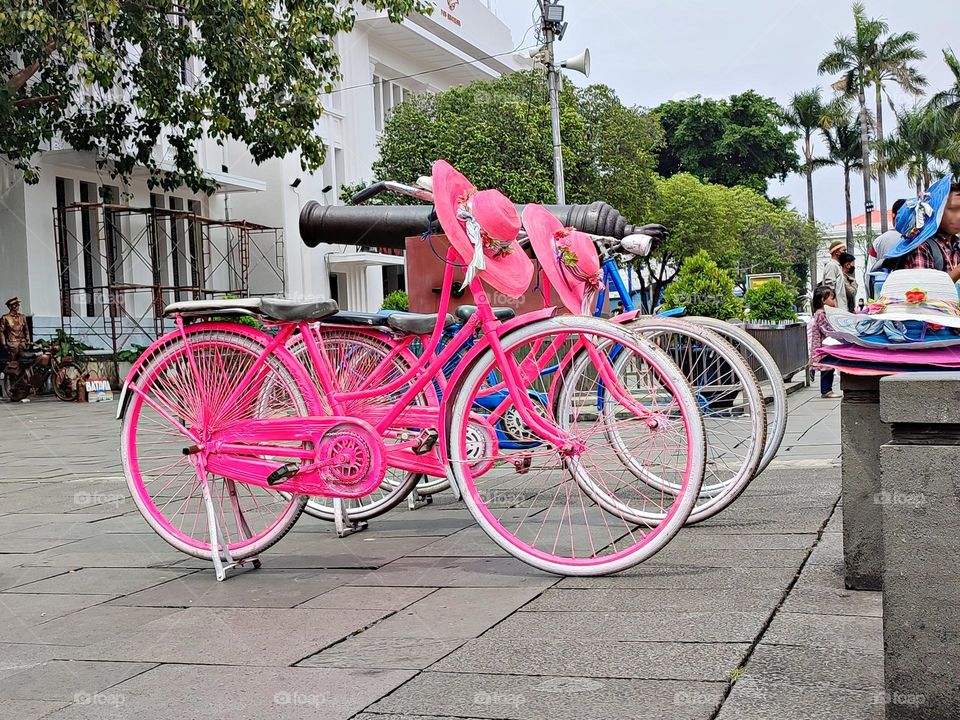 Old bicycle in Kota Tua