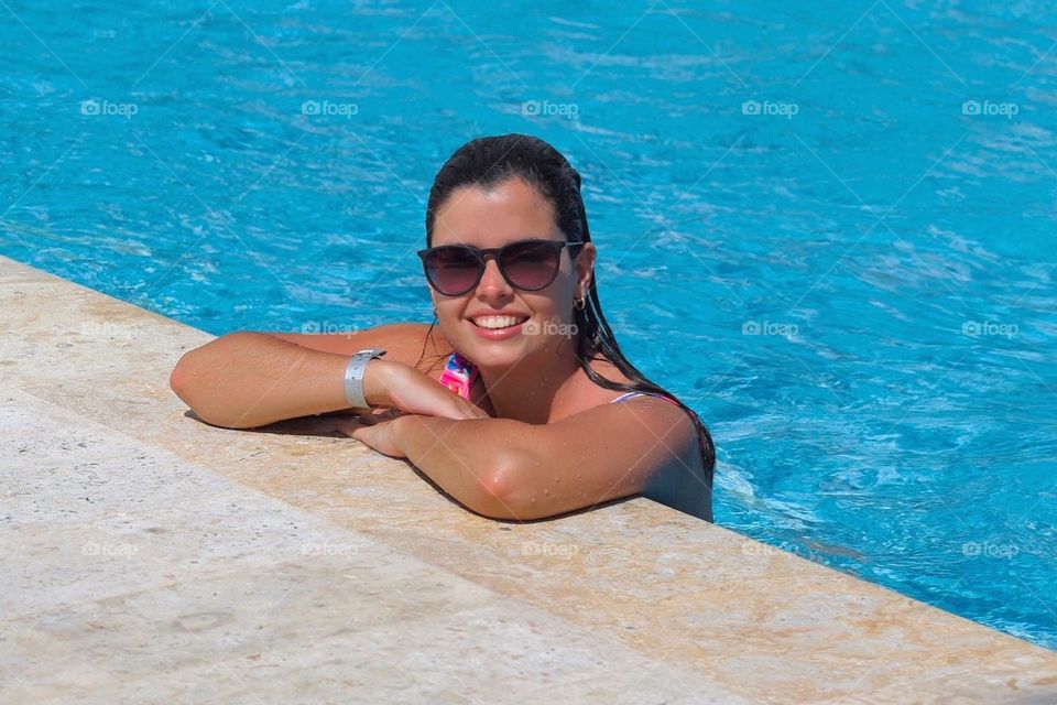 Photo at the pool