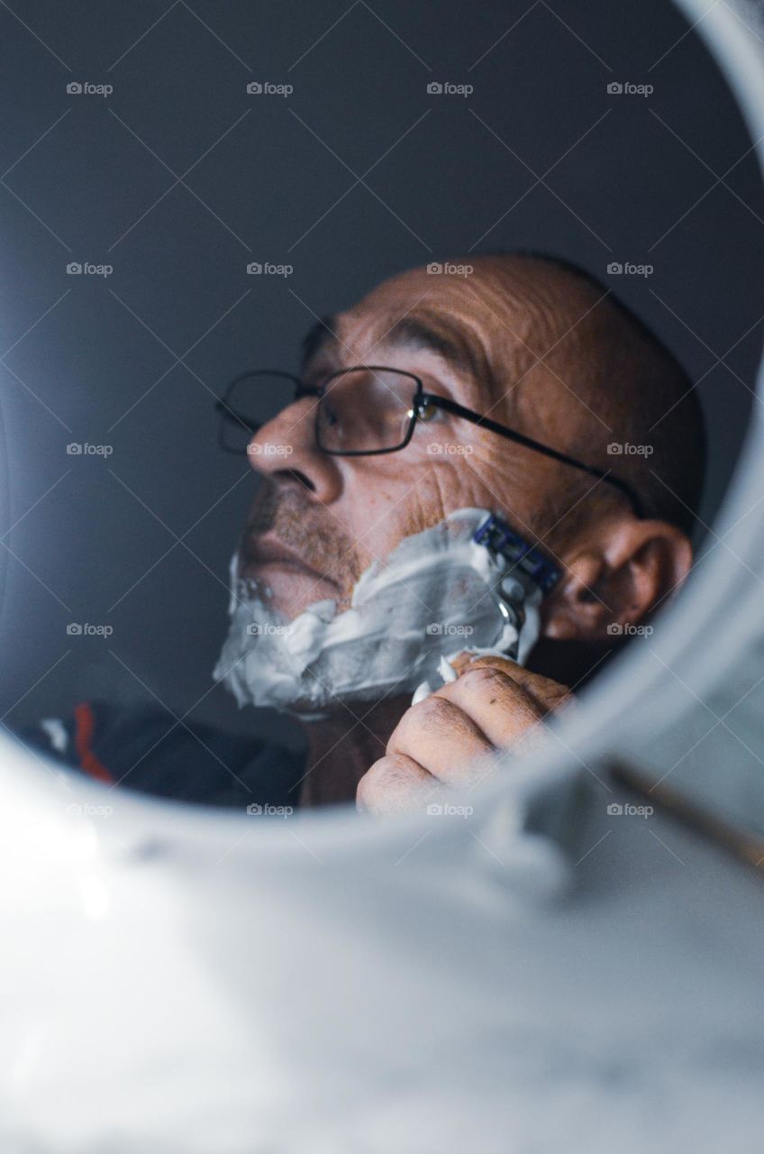 men shaving