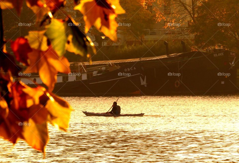 canoeing in the Fall