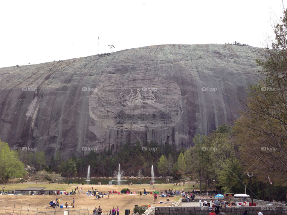 Stone mountain memorial