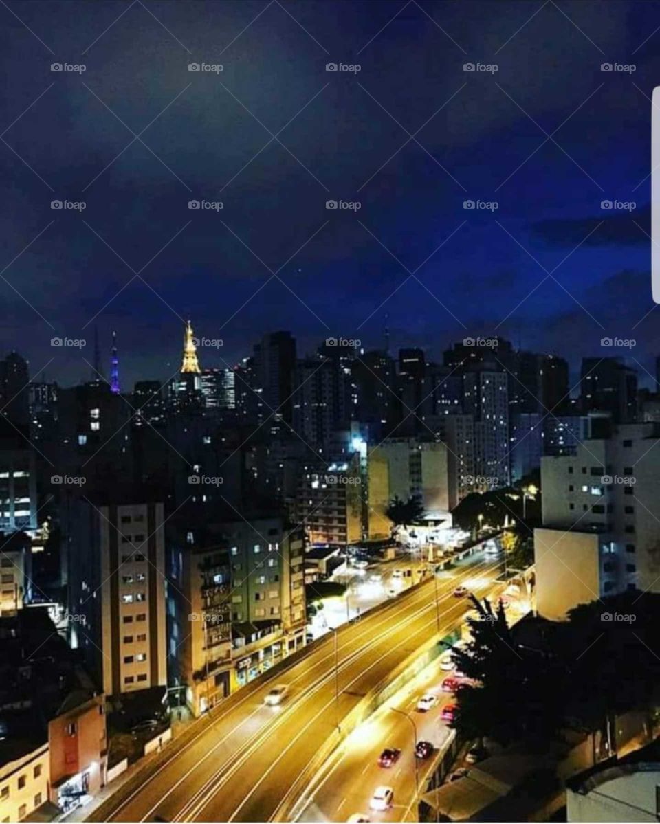 cidade de São Paulo a noite