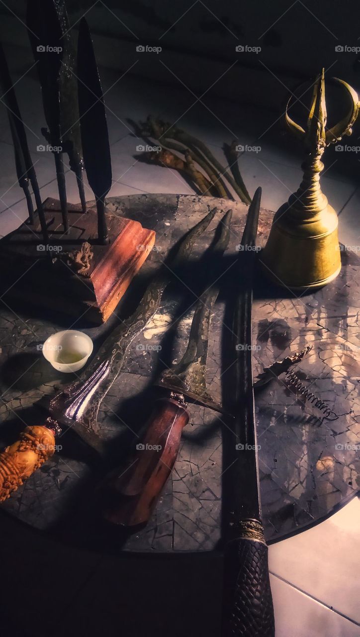 historical objects, antiques